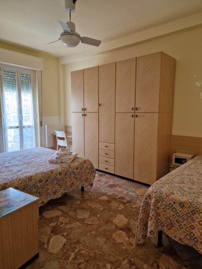 Ligure Residence Борджо-Верецці Екстер'єр фото