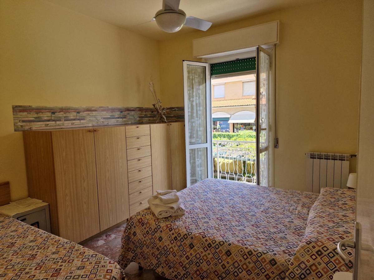 Ligure Residence Борджо-Верецці Екстер'єр фото